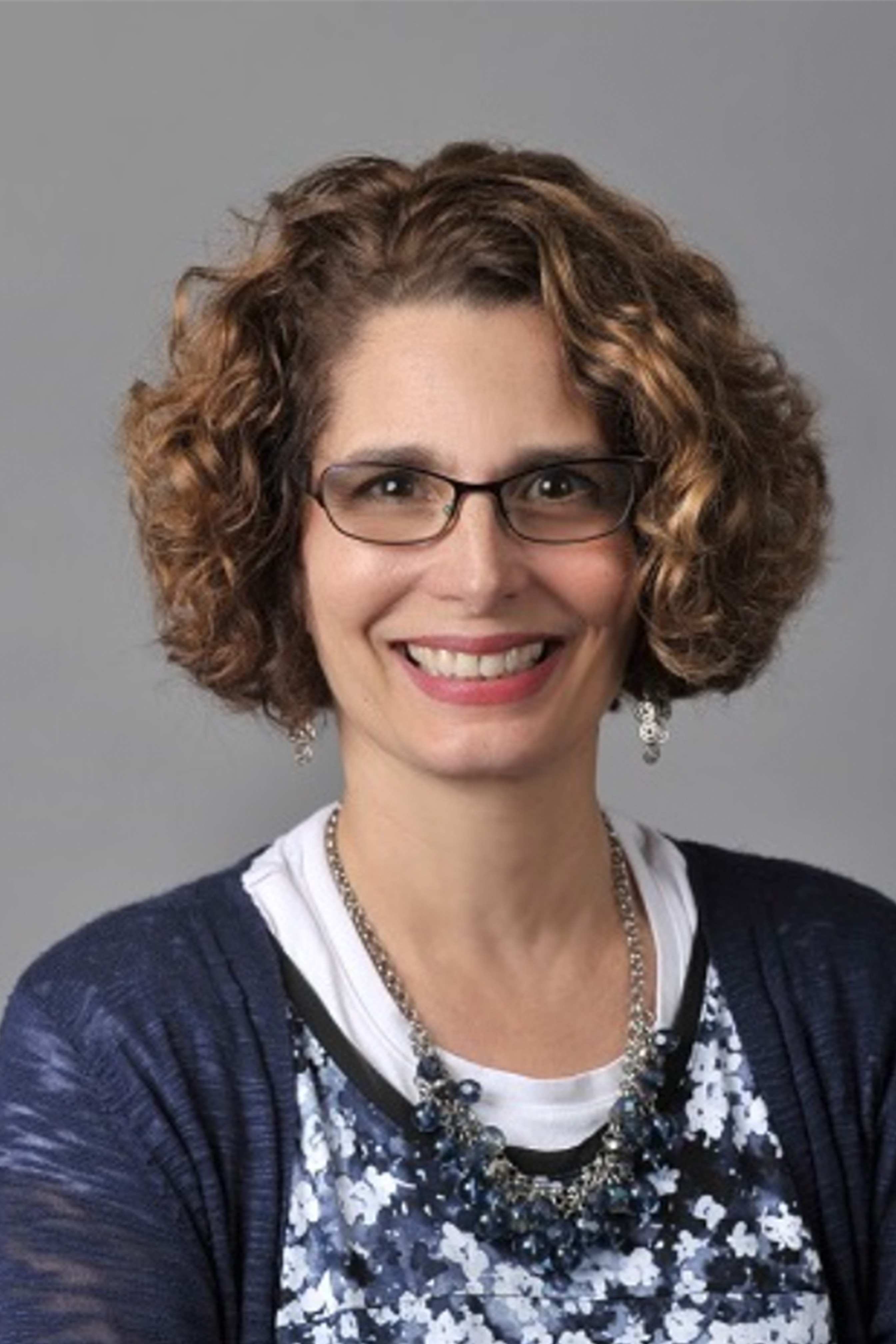 Professor Priscila Freire